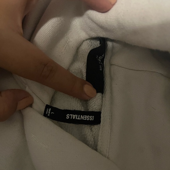 Essentials White Jacket - Picture 2 of 6